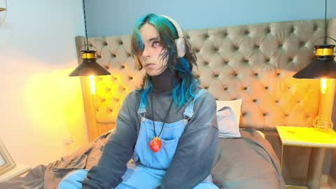 Luxiel 3 online show from April 6, 9:15 pm