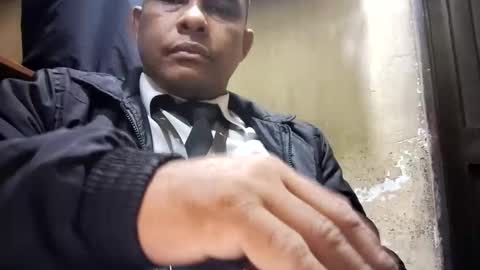 lvanegas01164241 online show from October 31, 1:14 pm