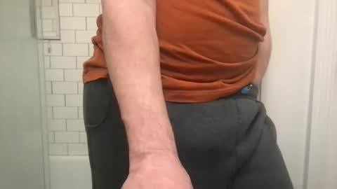 lvguynextdoor440656 online show from November 24, 1:50 am