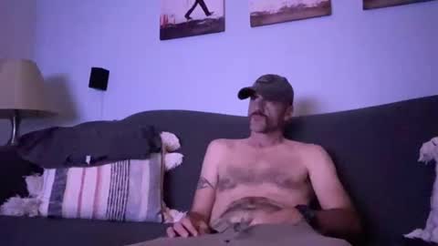 lxplaya81 online show from October 3, 2:49 am