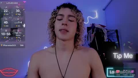 Lyric online show from March 10, 1:44 am