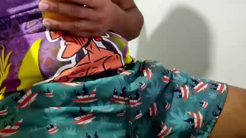 m0ren01995 online show from November 14, 10:28 am