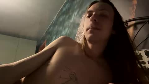 m1shq online show from December 22, 3:22 pm