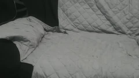 m4dh4tter24 online show from December 5, 9:50 pm