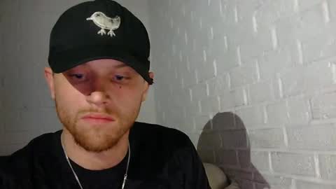 Hotandhairy online show from December 7, 5:04 am