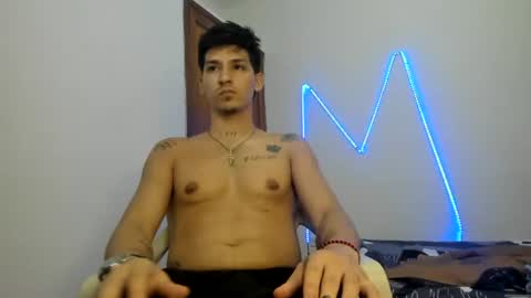 itgram pezlo josue online show from November 14, 7:48 pm