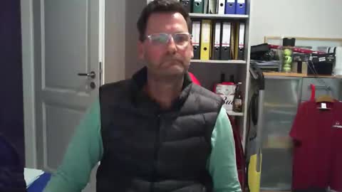 Snapshot of macfly67 chatting on January 21, 9:15 pm macfly67 online show from January 21, 9:15 pm