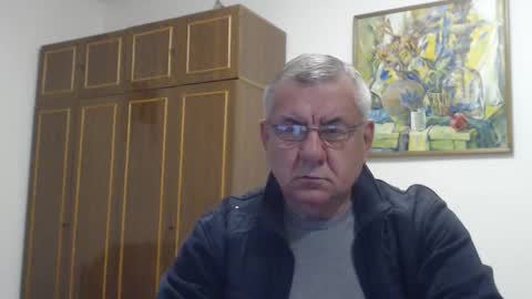 Macho online show from September 30, 8:45 pm