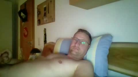 Maddin online show from November 20, 6:51 pm