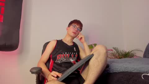   online show from December 13, 2:49 pm