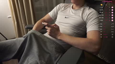 Snapshot of maestro3369 chatting on January 5, 3:45 pm Mike XMaestro 3369 online show from January 5, 3:45 pm