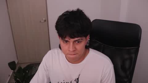 Tony Hoffa online show from March 1, 10:53 pm