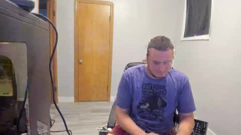 Snapshot of magicman176 chatting on October 27, 4:09 pm Magic176 online show from October 27, 4:09 pm