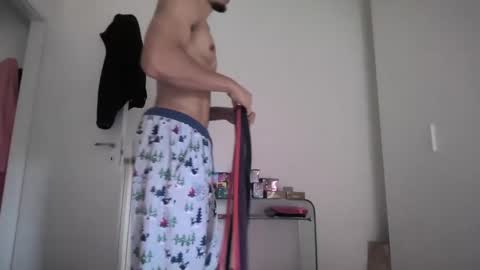 Snapshot of magicsempai chatting on December 19, 12:23 pm Magicsempai online show from December 19, 12:23 pm