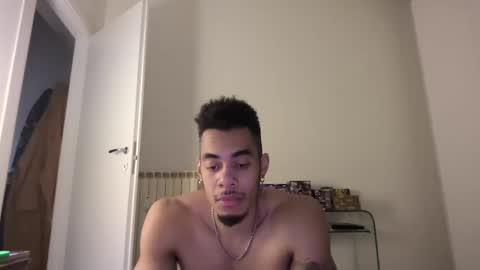 Snapshot of magicsempai chatting on January 7, 11:54 am Magicsempai online show from January 7, 11:54 am