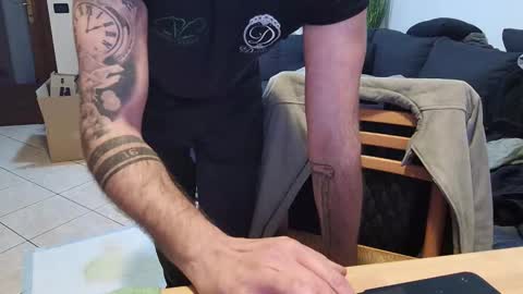 maialinofriuli online show from January 12, 4:16 am