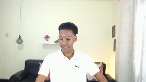 Snapshot of maiki18 chatting on February 3, 1:51 pm I am Maik online show from February 3, 1:51 pm