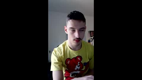 male20y online show from April 26, 12:13 pm