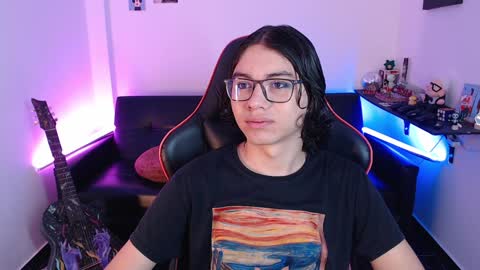 Snapshot of malik_harrison_ chatting on January 26, 2:41 pm Malik  online show from January 26, 2:41 pm