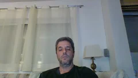 Snapshot of man211172 chatting on January 29, 7:00 pm man211172 online show from January 29, 7:00 pm