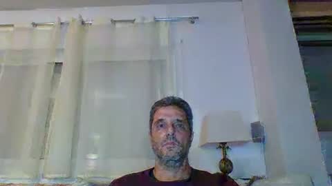 Snapshot of man211172 chatting on December 4, 6:06 pm man211172 online show from December 4, 6:06 pm