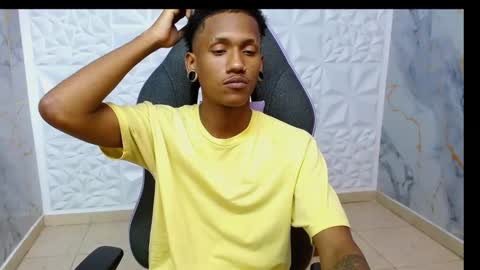 man_san11 online show from February 28, 5:45 pm