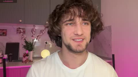 manolein online show from December 5, 6:59 pm