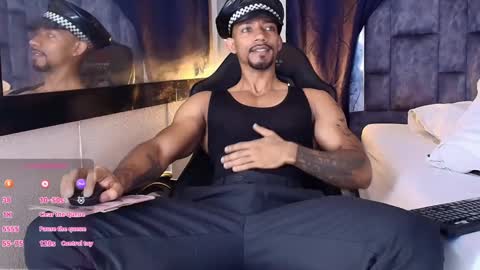 Manolo Hot 1 online show from February 14, 2:44 pm