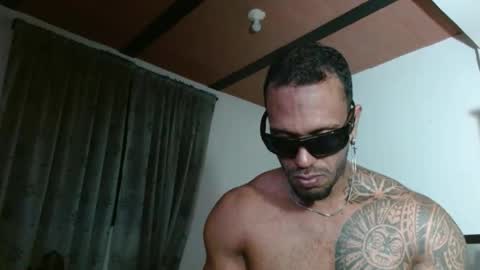 Manolo online show from November 29, 2:13 am