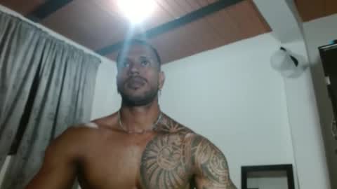 Manolo online show from October 25, 1:29 am