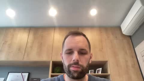 manynaaames online show from January 27, 11:54 am