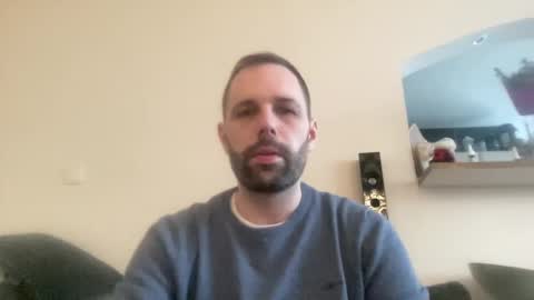 manynaaames online show from December 17, 9:50 am