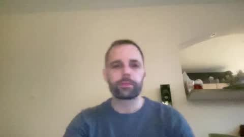 manynaaames online show from December 12, 6:25 am