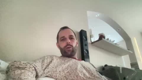 manynaaames online show from January 3, 7:38 am