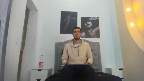 Marc Ruffalo online show from March 12, 11:51 am