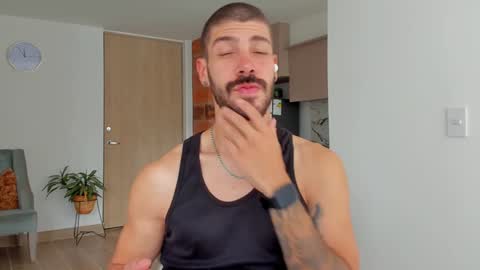 Marco IG marco tahani online show from February 8, 6:22 pm