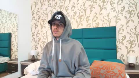 marcus_jeron online show from September 30, 6:08 am