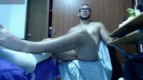 Snapshot of marcusmilarc chatting on January 9, 1:18 am   online show from January 9, 1:18 am