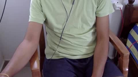 The SHY UncutBoy online show from September 13, 9:54 am