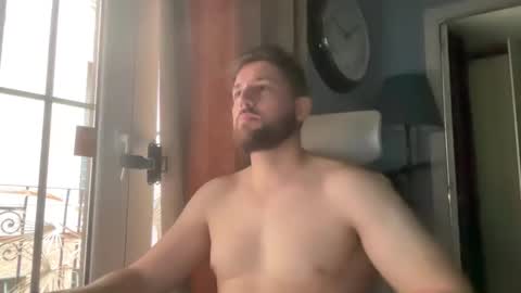 mark_899832461 online show from March 3, 8:22 am