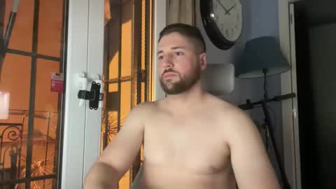 mark_899832461 online show from April 2, 1:03 am