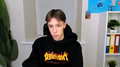 Mark online show from October 13, 10:54 am