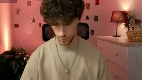 mark_caron online show from April 18, 9:25 pm