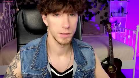 mark_caron online show from November 2, 3:38 pm