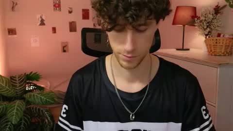 mark_caron online show from February 6, 8:39 pm