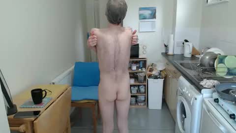 Snapshot of mark_islington chatting on October 20, 3:38 pm mark_islington online show from October 20, 3:38 pm