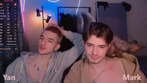 Mark online show from November 19, 6:19 pm