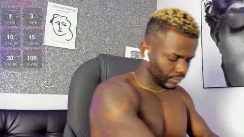 Mark online show from April 5, 3:03 am