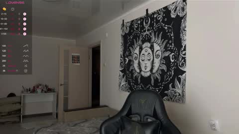 Mark online show from February 19, 3:19 pm