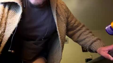 Snapshot of markisadick chatting on September 23, 1:38 am YourSideDick online show from September 23, 1:38 am